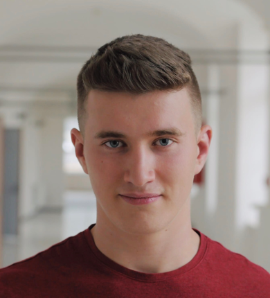 Niclas_Weber_390x430